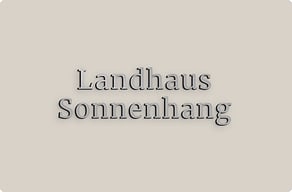 Torschilder - Name des Anwesens am Torpfosten - brosse - glue-cutout - cutout-de-name-des-anwesens-am-torpfosten-geburstetes-aluminium Torschilder - Name des Anwesens am Torpfosten - brosse - glue-cutout - cutout-de-name-des-anwesens-am-torpfosten-geburstetes-aluminium