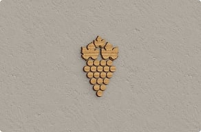 Plaque de porte cave à vin - Emblème de vigneron découpé - chene - glue-cutout - cutout-fr-grappe-de-raisin-decoupee-decor-de-cave Plaque de porte cave à vin - Emblème de vigneron découpé - chene - glue-cutout - cutout-fr-grappe-de-raisin-decoupee-decor-de-cave