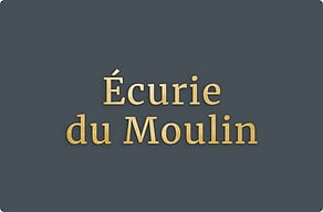 Plaque gravée pour chevaux - Nom d'écurie pour entrée - poli-noir - glue-cutout - cutout-fr-nom-d-ecurie-en-laiton-entree-du-batiment