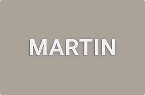 Idée cadeau crémaillère - Nom de famille pour porte d'entrée - custom - glue-cutout - cutout-fr-nom-de-famille-martin-porte-d-entree