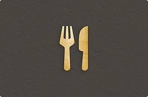Targhe per ristoranti e bar - Emblema della tavola sagomato - poli-noir - glue-cutout - cutout-it-posate-incrociate-in-ottone-lucido-ingresso-del-ristorante