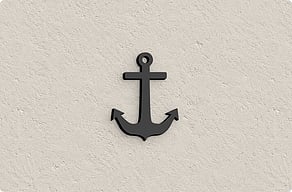 Targhe personalizzate per l'ambito nautico - Ancora sagomata da bordo - custom - glue-cutout - cutout-it-sagoma-d-ancora-in-plexiglass-fianco-della-barca Targhe personalizzate per l'ambito nautico - Ancora sagomata da bordo - custom - glue-cutout - cutout-it-sagoma-d-ancora-in-plexiglass-fianco-della-barca