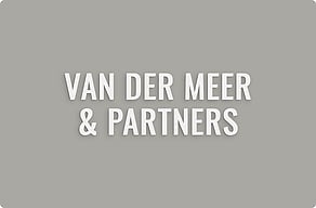 bedrijfsborden met Logo - Bedrijfsnaam als gevelletters - custom - glue-cutout - cutout-nl-bedrijfsnaam-in-wit-forex-gevel