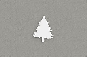 Adresborden - Dennensilhouet naast de voordeur - custom - glue-cutout - cutout-nl-dennensilhouet-in-wit-forex-naast-de-voordeur
