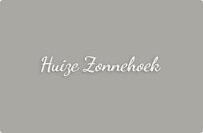 Naambordjes huis - Huisnaam in sierletters - custom - glue-cutout - cutout-nl-huisnaam-in-wit-forex-gevel Naambordjes huis - Huisnaam in sierletters - custom - glue-cutout - cutout-nl-huisnaam-in-wit-forex-gevel