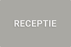 Camping Borden - Receptiewoord in losse letters - custom - glue-cutout - cutout-nl-receptiewoord-in-wit-forex-gevel-van-het-receptiegebouw