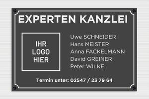 Praxisschild mit Logo - de-logo-002-3 - 600 x 400 mm - custom - screws-spacer-large - de-logo-002-3