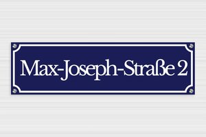 straßenschilder - de-strasse-schild-001-3 - 700 x 200 mm - custom - screws-spacer-large - de-strasse-schild-001-3