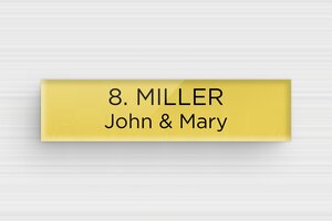 Acrylic Post Box Signs - Engraved Plexiglass - or-clair-noir - none - en-uk-mailbox-sign-plexiglass-011-18-1748961971056