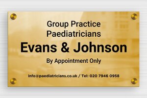 Signs by Material - Engraved brass - poli-noir - screws-caps - en-uk-material-engraving-signs-005-3-1748964065437