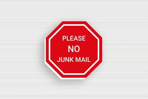 No Junk Mail Signs - Octagonal 'No Junk Mail' Sign - rouge-blanc - glue - en-uk-no-advertising-002-3-1748950956430