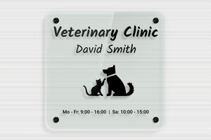 Transparent Acrylic Business Signs - Clear plexiglass Green - vert - screws-spacer - en-uk-practice-sign-plexi-trans-008-3-1748963837684