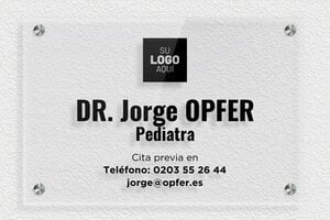 Placas para Médicos - Plexiglás transparente - undefined - transparent - screws-spacer - es-cartel-consultorio-medico-001-3-1747881731304