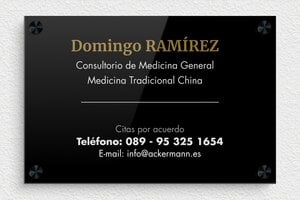 Placas para Médicos - Plexiglás - undefined - custom - screws-spacer - es-placa-consultorio-medico-001-4-1747881740960