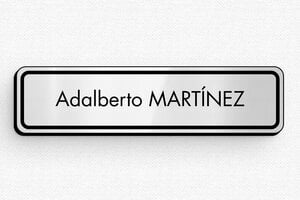 Placas Identificativas con Imán - Insignia PVC - Imán - undefined - gris-brillant-noir - badge - es-placa-de-nombre-028-3-1747900020542