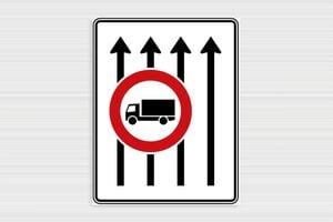 Carteles de Señales  - Señal de salida de maquinaria agrícola - undefined - custom - none - es-senal-de-trafico-001-1-1747824674144