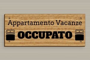 Targhe per locazioni turistiche (CIN 2025) - Cartello indicatore per la reception - undefined - chene - holes-only - it-cartello-appartamento-vacanze-003-2-1747215947072