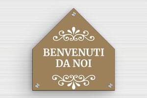Targhette per porta in pvc - Cartello in legno 'Benvenuti da noi' per la porta - undefined - custom - screws-caps - it-cartello-porta-pvc-001-2-1747278023510