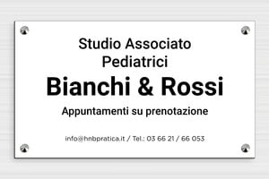 Targhe in plastica - PVC - undefined - blanc-noir - screws-caps - it-cartello-pratica-pvc-002-1-1747220017732