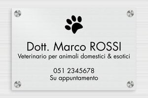 Targhette personalizzate online - Alluminio - undefined - naturel-brosse-noir - screws-caps - it-materiali-per-incisioni-008-3-1747280745757