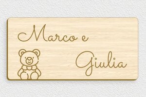 Targhette porta cameretta bambini - Legno - undefined - erable - glue - it-nome-targhetta-006-2-1747214212342