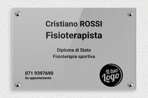 Targhe per studi fisioterapici - Plexiglass - undefined - gris-noir - screws-caps - it-ppro-massofisioterapista-002-1-1747646622048