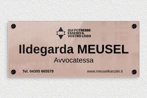 Targhe per ufficio personalizzate - Plexiglass - undefined - miroir-rose-noir - screws-caps - it-targa-aziendale-002-1-1747218356758
