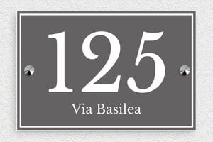 Targa indirizzo personalizzata - PVC - undefined - gris-souris-blanc - screws-caps - it-targa-indirizzo-casa-016-1-1747213029855