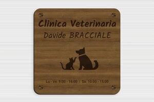 Targhette personalizzate online - Legno - undefined - noyer - screws-caps - it-targa-pratica-legno-003-3-1747280266322