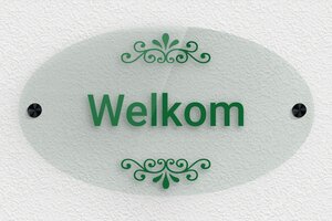 Plexiglas transparant naambordje voordeur - Ovaal Welkomstbord - vert - screws-caps - nl-nl-huis-deur-bord-plexi-trans-003-3-1756803809294 Plexiglas transparant naambordje voordeur - Ovaal Welkomstbord - vert - screws-caps - nl-nl-huis-deur-bord-plexi-trans-003-3-1756803809294