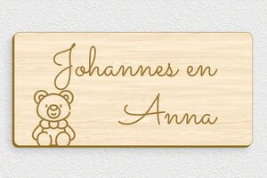 Naambordje voordeur - Gegraveerd hout - erable - glue - nl-nl-naam-schild-006-2-1756796343678