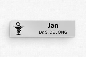 Badges met Magneet - Badge Bedrukt aluminium  - anodise-noir - badge - nl-nl-naambordje-005-3-1756808965098