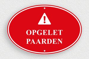 Naambord paard - Gegraveerd PVC - rouge-blanc - screws - nl-nl-pas-op-paarden-bord-001-4-1756722323845 Naambord paard - Gegraveerd PVC - rouge-blanc - screws - nl-nl-pas-op-paarden-bord-001-4-1756722323845