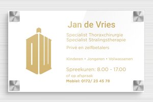 Plexiglas bedrijfsborden - Gegraveerd plexiglas - blanc-or - screws-spacer - nl-nl-praktijk-bord-plexi-001-4-1756801555810