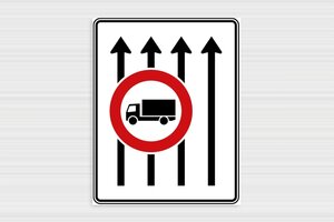 Verkeersborden - Bord 'Uitrit van landbouwvoertuigen' - custom - none - nl-nl-verkeersborden-001-1-1756799889579