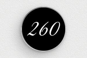 Numéro maison sur boîte aux lettres - num-maison-bal-007-1 - 40 x 40 mm - noir-blanc - glue - num-maison-bal-007-1