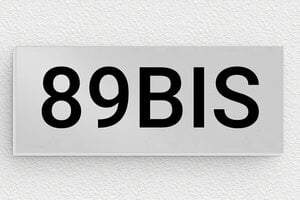 Numéro maison sur boîte aux lettres - num-maison-bla-008-1 - 75 x 30 mm - anodise - glue - num-maison-bla-008-1