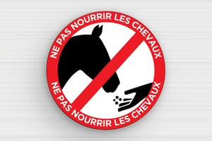 Panneau ne pas nourrir les chevaux - panneau-ne-pas-nourrir-chevaux-008-3 - 300 x 300 mm - custom - glue - panneau-ne-pas-nourrir-chevaux-008-3