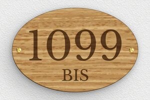 Plaque numéro maison en bois - pl-maison-bois-029-1 - 150 x 100 mm - chene - screws - pl-maison-bois-029-1