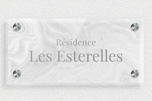 Plaque numéro maison plexiglass transparent - Plexiglass Transparent - 210 x 100 mm - transparent - screws-spacer - plaque-maison-moderne-008-1