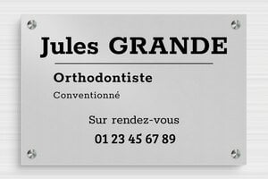 Plaque Professionnelle Orthondontiste - plaquepro-job-orthodontiste-quadri-001-3 - 300 x 200 mm - anodise - screws-spacer - plaquepro-job-orthodontiste-quadri-001-3