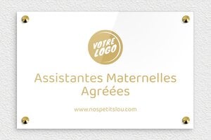 Plaque Assistante Maternelle - ppro-assistmaternelle-004-1 - 300 x 200 mm - blanc-or - screws-caps - ppro-assistmaternelle-004-1