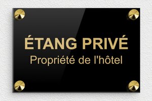 Panneau étang privé - Plaque étang privé de l’hôtel - 150 x 100 mm - Plexiglass - noir-or - screws-caps - signparti-panneau-prive-etang-005-1