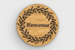 Où acheter une plaque de porte afin de décorer votre maison ? - Plaque ronde de porte bienvenue - 150 x 150 mm - Bois - bambou - holes-only - signparti-porte-bienvenue-002-2