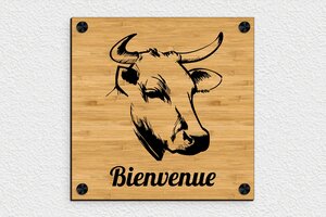 Plaque de porte animaux - Plaque de bienvenue avec tête de vache - 200 x 200 mm - Bois - bambou - screws-caps - signparti-porte-montagne-006-1