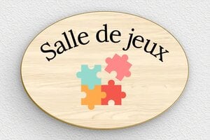 Quel format choisir pour créer une plaque de porte décorative ? - Plaque ovale salle de jeux en bois - 100 x 70 mm - Bois - erable - glue - signparti-porte-salle-de-jeux-002-2