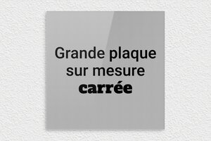 Plaque gravée argent - sur-mesure-l-plexi-gris-carre - 300 x 300 mm - gris-noir - none - sur-mesure-l-plexi-gris-carre