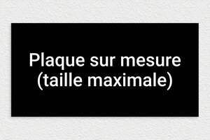 Plaque gravée noire - sur-mesure-max-pvc-noir - 600 x 300 mm - noir-blanc - none - sur-mesure-max-pvc-noir