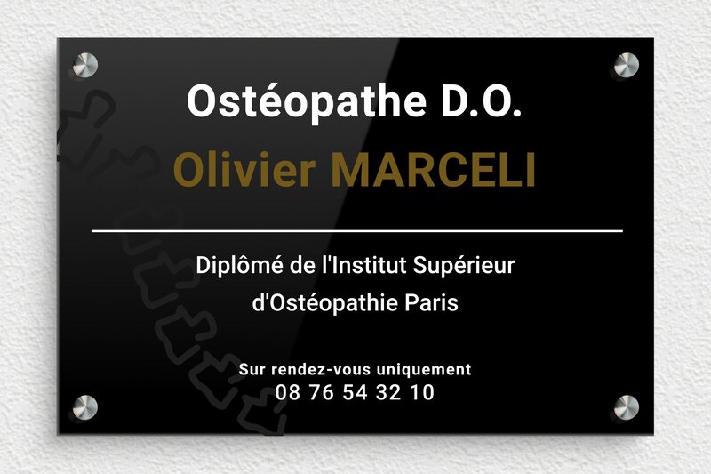 Plaque ostéopathe - Plexiglass - 300 x 200 mm - custom - screws-spacer - ppro-osteopathe-quadri-001-3