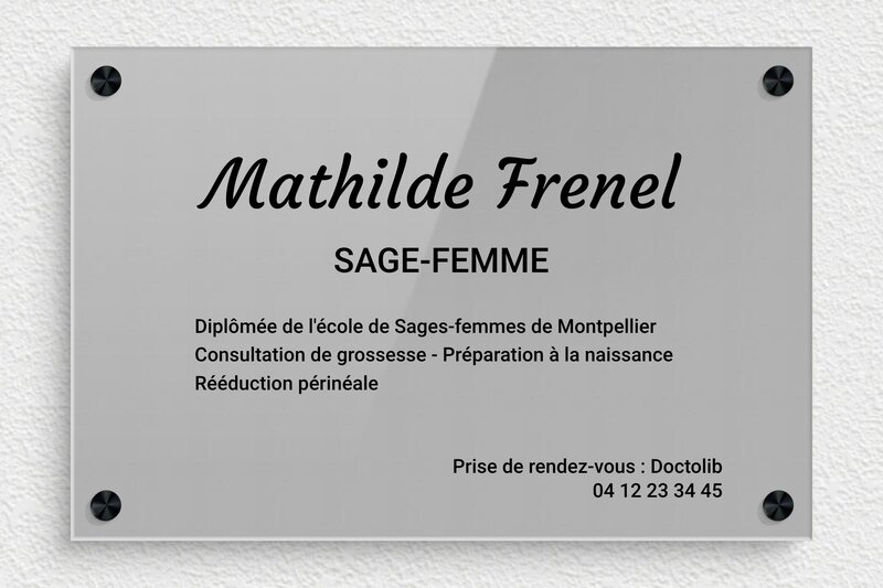 Plaque sage femme - Plexiglass - 300 x 200 mm - gris-noir - screws-spacer - ppro-safefemme-004-1